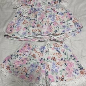 Cupcakes & Cashmere Pastel Floral Garment